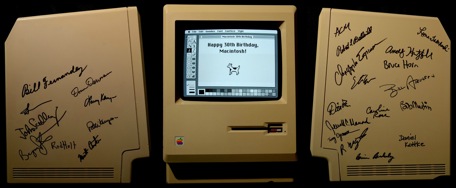 Macintosh 128k s podpisy