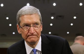 Tim Cook se nenachází na seznamu nejvíce placených ředitelů