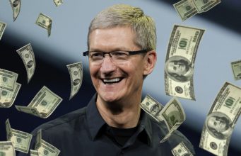 Tim Cook po pěti letech jako CEO Applu dosáhl na 100 milionový bonus