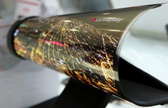 Samsung řekl, že dodá 40 milionů OLED displejů pro příští iPhone