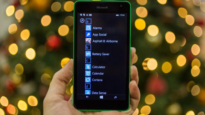 Microsoft a Sony klesají v žebříčku prodejců na trhu se smartphony