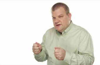 Apple posadil Boba Mansfielda na sedadlo řidiče do tajného projektu „Apple Car“