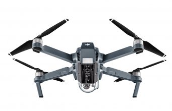 Lisa Ellman specialistka na dronové a letecké právo se od prosince věnuje lobbování pro Apple