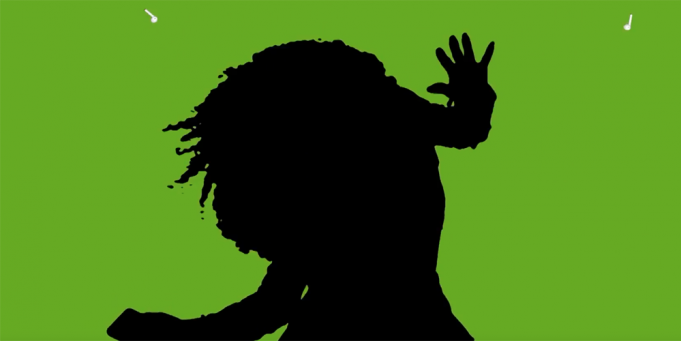 Známý moderátor se směje sluchátkům AirPods