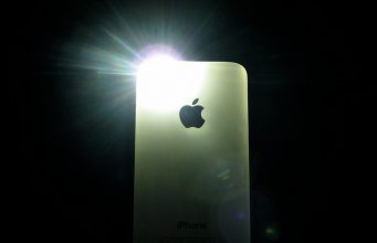 Návod – Jak upravit intenzitu svítilny v iPhonu s iOS 11?