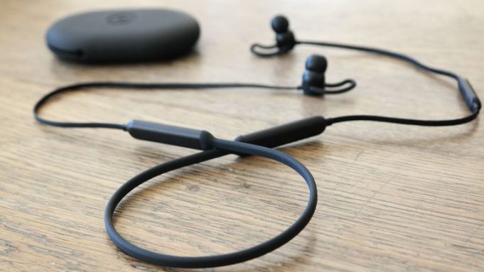 Sluchátka Beats X mají podobný osud jako AirPods