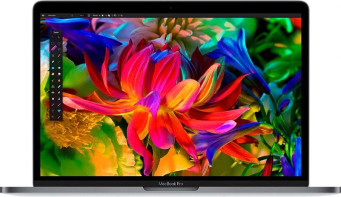 Proč má 15″ MacBook Pro grafický čip AMD?