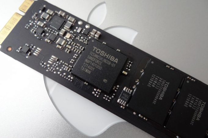 Apple snížil ceny u SSD disků u svých Mac zařízení