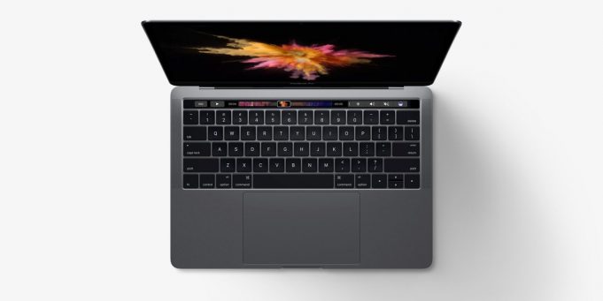 Apple si už začal prímať platby za MacBook Pro