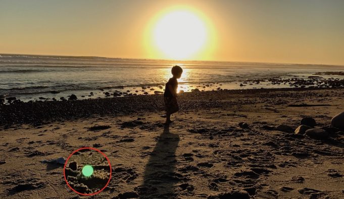 Jak odstranit zelenou tečku na fotografii z iPhonu?