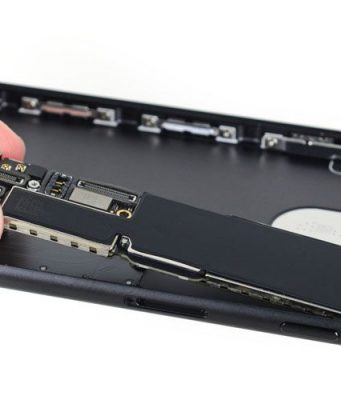 Apple stále bojuje proti novému právu na opravu