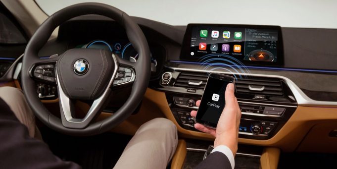 Harman nasazuje bezdrátové Apple CarPlay do BMW řady 5