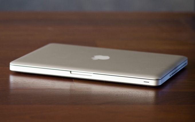 MacBook Pro 2011 už nebude mít zdarma výměnu grafických karet