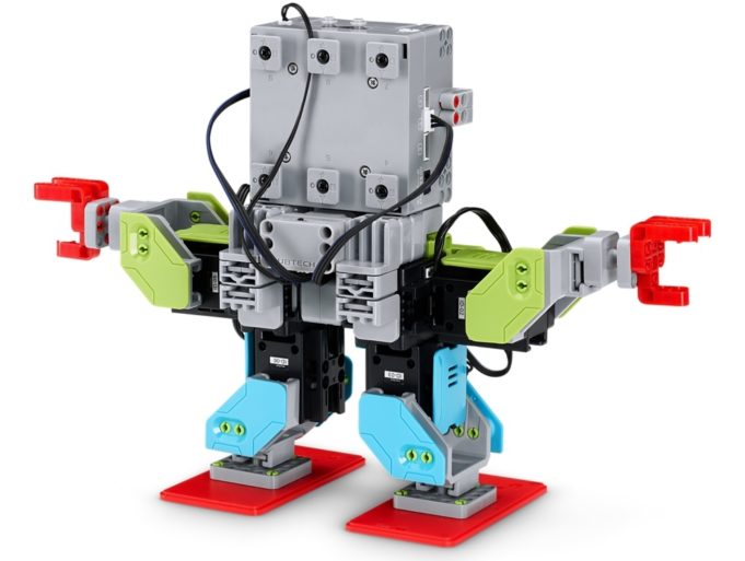 Zažijte ještě více zábavy při programování díky UBTECH Jimu Robot Meebot