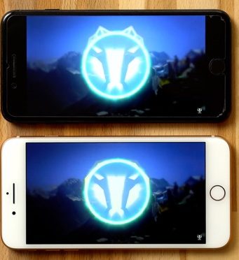 Poslechněte si rozdíl v hlasitosti reproduktorů iPhonu 8