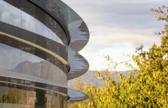 Apple Park stojí 109,7 miliard korun a je 4. nejdražší budovou světa