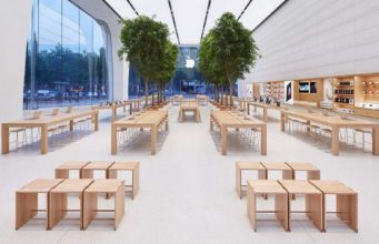 Apple pracuje 24/7 na Apple Storu v centru Brooklynu