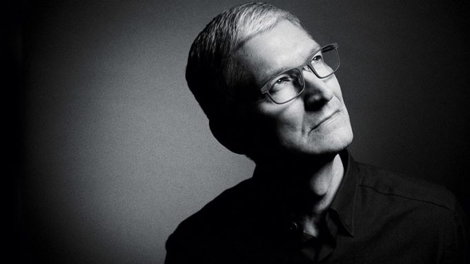 Tim Cook – Trh se smartphony je velmi zdravý