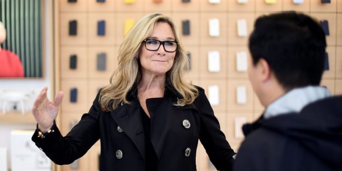 Angela Ahrendts je spokojená s tím, čeho se jí podařilo dosáhnout u Apple
