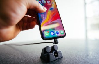 Elevation Lab uvedla na trh novou dokovací stanici pro iPhone – CordDock