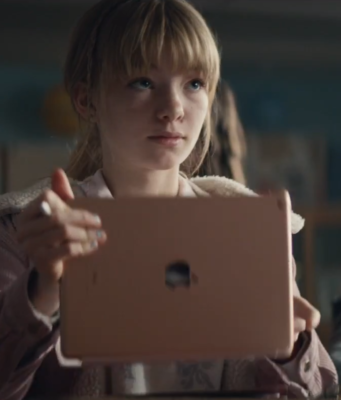 Apple na svém Youtube kanálu právě zveřejnil video o novém iPadu