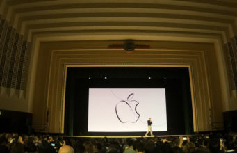 Vzdělání je důležitou součásti toho, kdo jsme, řekl Tim Cook
