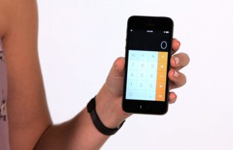 Pofidérní „kalkulačka“ skrývající galerii zmizela z App Storu