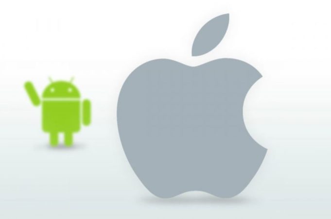 Návod – Jak přenést kontakty z Androidu na iPhone