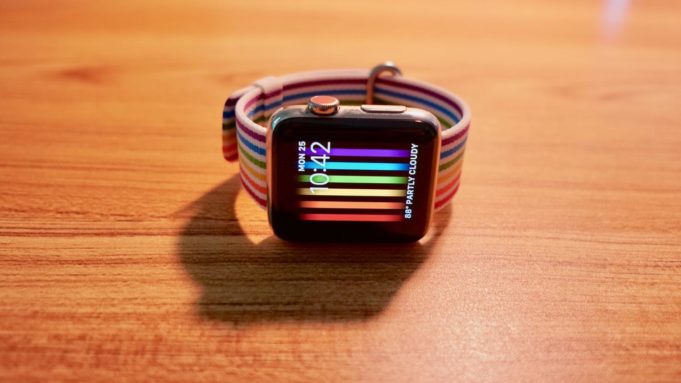 Apple Watch budete moci používat s aplikacemi i bez iPhonu