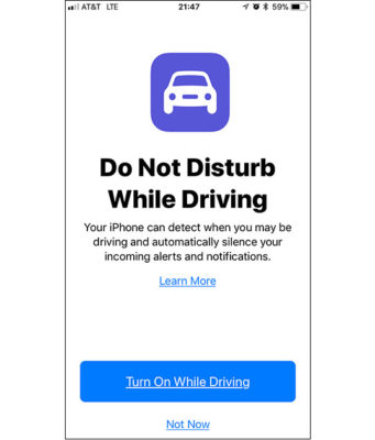 Návod – Jak upravit automatickou odpověď na příchozí hovory při řízení na iPhonu