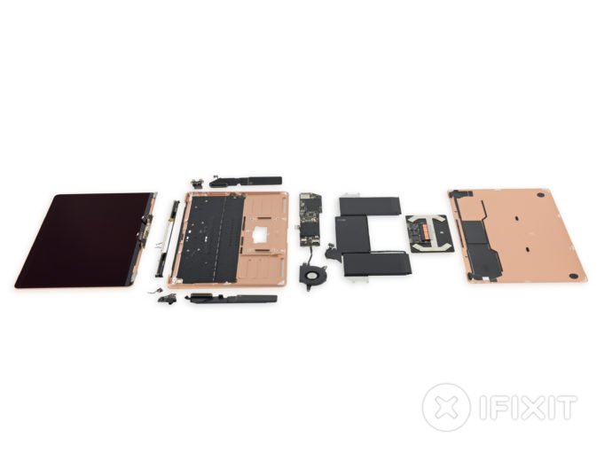 iFixit rozberal nový MacBook Air. Co zjistili?