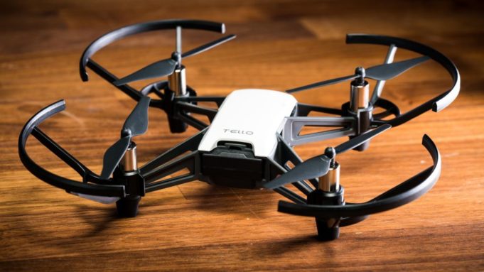 Apple prodává dron, který vám pomůže se naučit kódovat