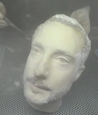 Falešný obličej z 3D tiskárny – Jak dopadlo Face ID od Applu a Android konkurenti?