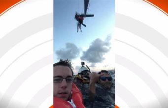 Žena zachránila po nehodě lodi skupinu lidí pomocí iPhonu