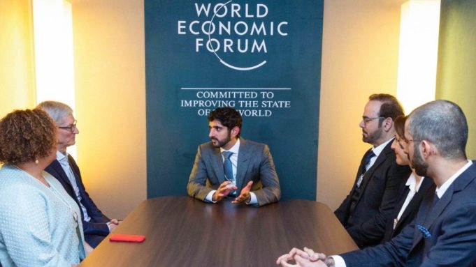 Tim Cook navštívil Dubaj a setkal se s korunním princem