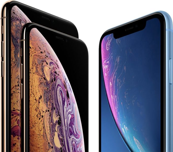 Apple po zklamání z prodeje iPhonů nebude nabírat nové zaměstnance