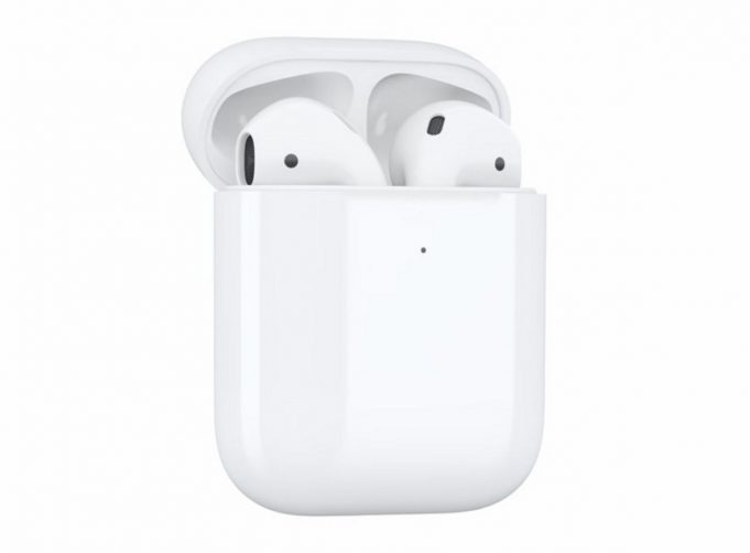 Podle nové zprávy se AirPower i nové AirPods začnou dodávat v první polovině letošního roku