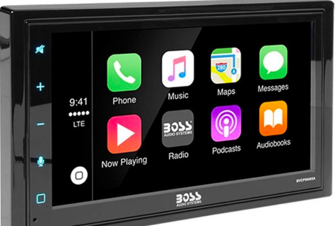 Společnost Boss Audio vydala nový přijímač s CarPlay