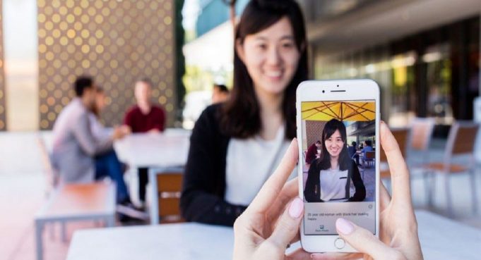 Aplikace Seeing AI vypráví o světě slepým ještě lépe s novou aktualizací