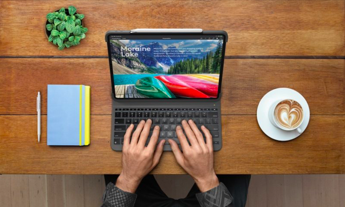 Logitech představil nové pouzdro s klávesnicí Slim Folio pro iPad Pro