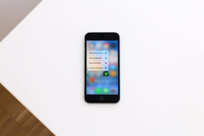 Návod – Jak nastavit, které aplikace budou stahovat aktualizaci prioritně