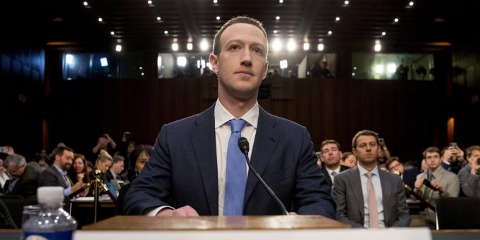 Facebook od FTC očekává pokutu ve výši tří až pěti miliard dolarů
