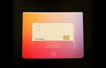 Jak vypadá Apple Card při jejím zakoupení?