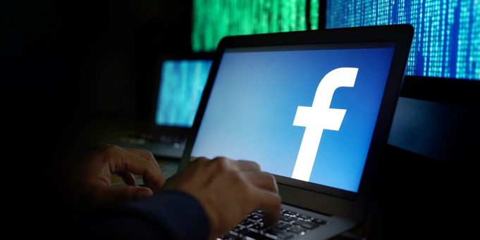 Nový Facebook s podporou tmavého režimu bude k dispozici na jaře