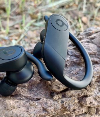 Návod – Jak aktivovat Siri na Powerbeats Pro + seznam nejužitečnějších příkazů