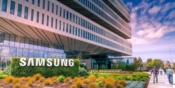 Apple dluží Samsungu 170 miliard dolarů za příliš malou objednávku OLED displejů