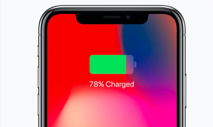 Apple čelí další žalobě kvůli údajnému zpomalování starších iPhonů