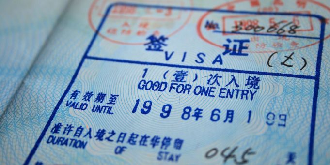 V Číně je k přístupu k datům na Android používaný spyware, na iOS se používá zařízení pro stažení dat