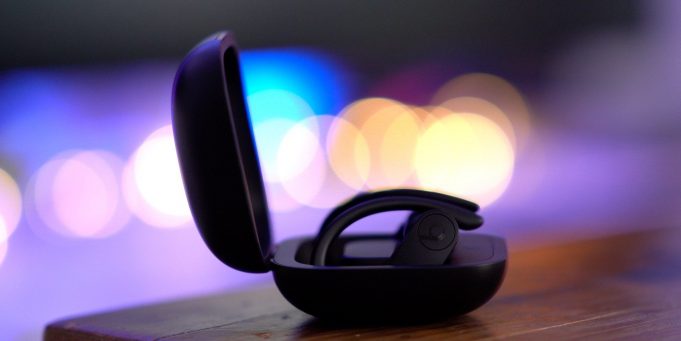 Návod – Jak resetovat sluchátka Powerbeats Pro