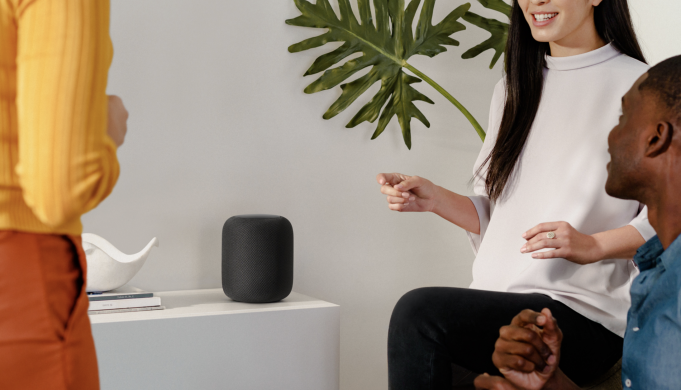 HomePod se začne oficiálně prodávat v dalších dvou zemích
